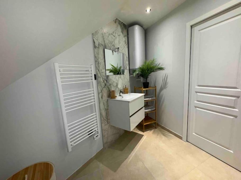 Appart Cosy 5Min Roissy Cdg Le Mesnil-Amelot Eksteriør bilde